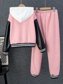 SHEIN Tween 女孩 PU 拼布短款粉色棒球夹克和粉色运动裤两件套服装 - 粉色 - 查看 2