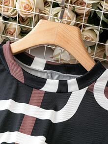 SHEIN LUNE Plus Size Geometric Printed Color Block Lantern Sleeve Top - Multicolor - View 3