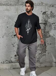 Manfinity Homme Men's Plus Size Galaxy Print Short Sleeve T-shirt - Black - View 5