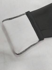 Plus Size Solid Color Thickened Thermal Leggings - Black - View 5