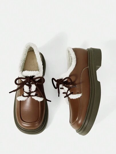 SheIn MOD 女性時尚舒適保暖扣帶豆鞋