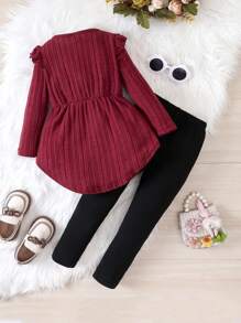 SHEIN Cô Gái Trẻ Giải trí Viền Ruffle Áo thun Quần Bộ đồ - Màu Đỏ Sâu - Xem 2