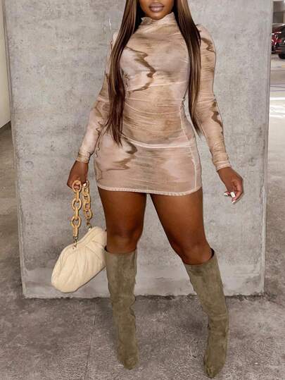 女式印花大胆透视街头长袖夏季修身连衣裙