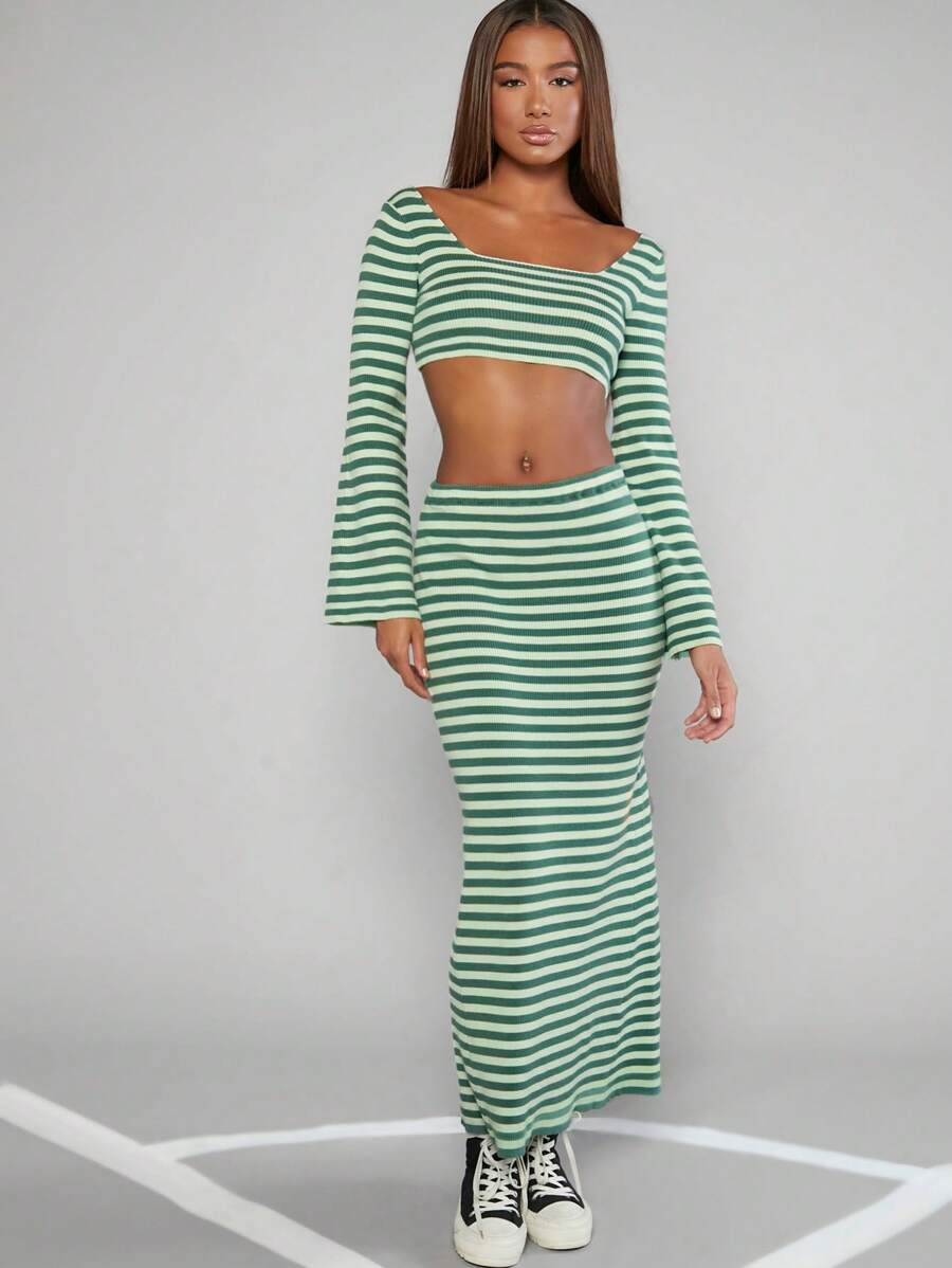 Hauture 條紋針織短袖上衣和裙子套裝 - 彩色 - 查看 1