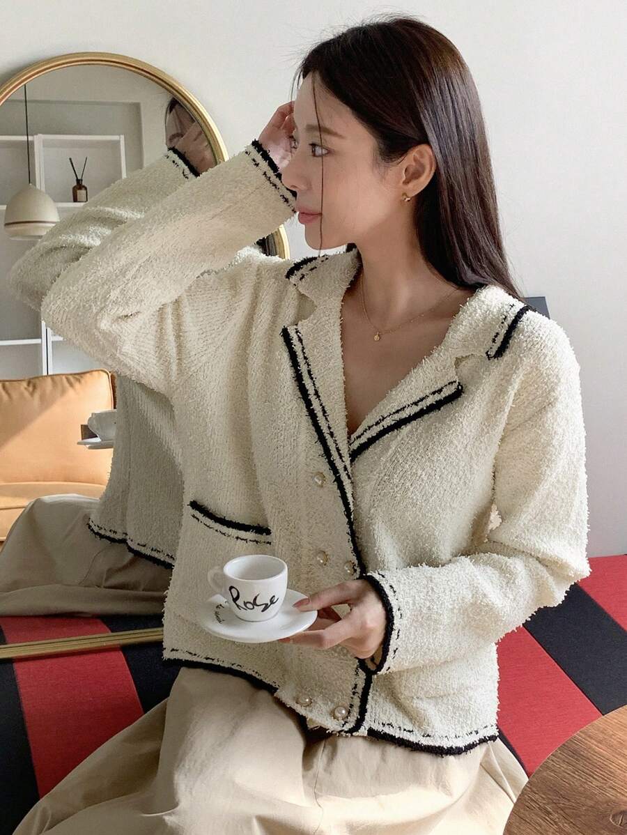 DAZY 女式對比色卷邊雙排扣針織衫 - 米色 - 查看 1