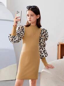 SHEIN 女童補間時尚街頭針織拼布豹紋長袖直筒連身裙 - 卡其色 - 查看 1