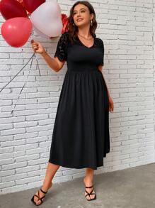 SHEIN Clasi Vestido De Talla Grande Liso Con Encaje De Patchwork - Negro - Ver 4