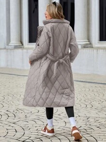 RueChic 女款純色系扣翻領長版襯墊大衣