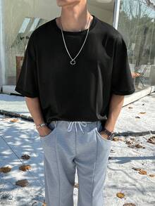 Manfinity EMRG Nam Loại bướm Và In Khẩu hiệu Áo thun - màu đen - Xem 2