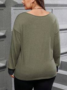 SHEIN LUNE Plus Size Contrast Color Long Sleeve T-Shirt Comfortable