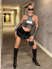 SHEIN ICON Metallic Hollow Out Tight-fitting T-shirt With Unique Shape - Black - View 6