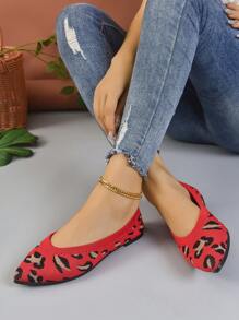 Fashionable Pointed Toe Red Women's Flat Shoes, Random Pattern - Multicolor - View 5