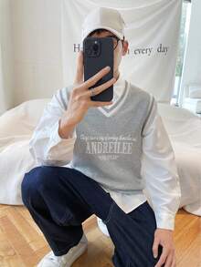 Aesthetic Post Nam In Slogan & Khối màu Áo len vest - Xám - Xem 3