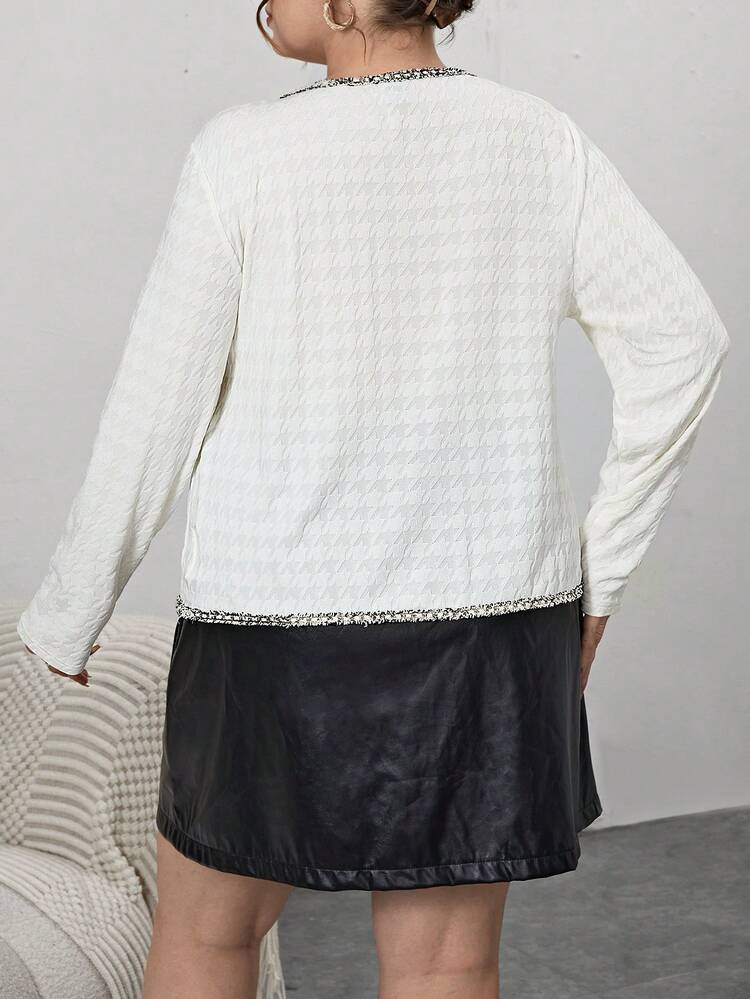 Women's Plus Size Textured Fabric Buttoned T-shirt