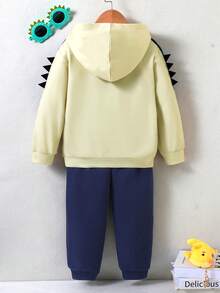 Boys' Casual Dinosaur Printed Hoodie And Pants Set In Contrast Colors - Apricot - View 2