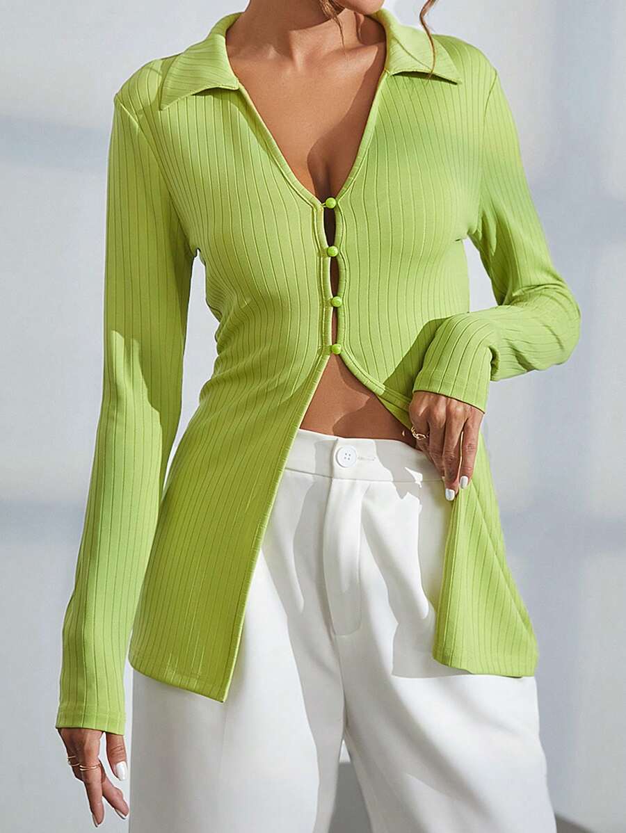 SHEIN Essnce Của phụ nữ màu trơn Mặt trước Nút Áo thun - màu xanh lá - Xem 1