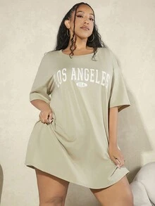 SHEIN CURVE+ 大尺碼女用寬鬆字母印花 T 卹連身裙 - 薄荷綠 - 查看 7