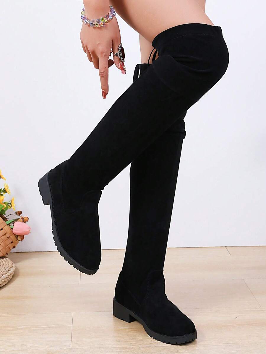 女式扁跟高筒絨面靴,一步踏入,秋冬時尚搭配 - 黑色 - 查看 1