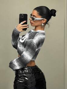 SHEIN ICON 字母印花漸變超短束身毛衣 - 灰色 - 查看 3