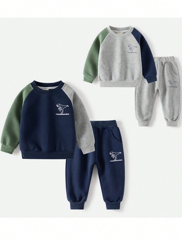Young Boy Dinosaur Printed Long Sleeve Sweatshirt And Pants Set