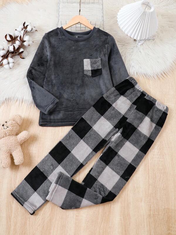 Conjunto de pijama de niño preadolescente con top de manga larga y pantalones con bolsillos, en estilo de bloques de color a cuadros, para otoño e invierno