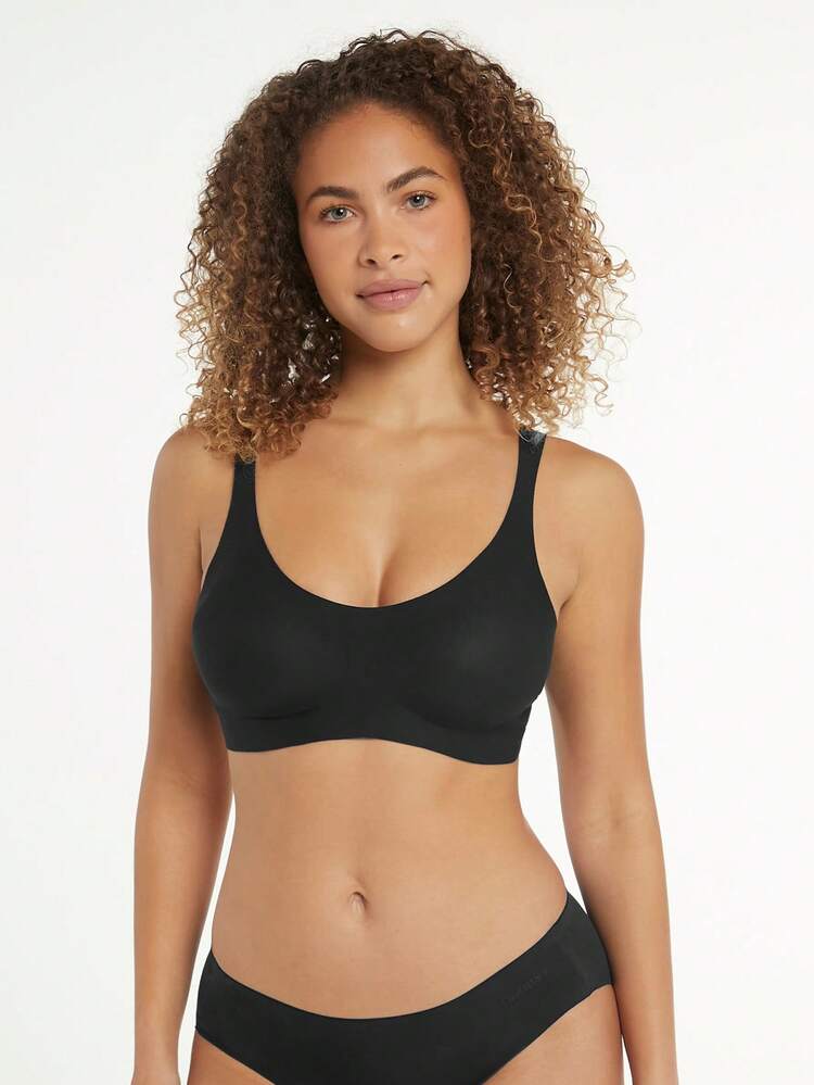 Dream Curve 2ndSkin Wireless Full Coverage Seamless No Show Side Support Lounge Black Lingerie As Outerwear T-Shirt Sticky SizeFreedom Bra No Show Underwear Comfortable Must-Haves Also Suitable For Teen Girl & Young & Kid