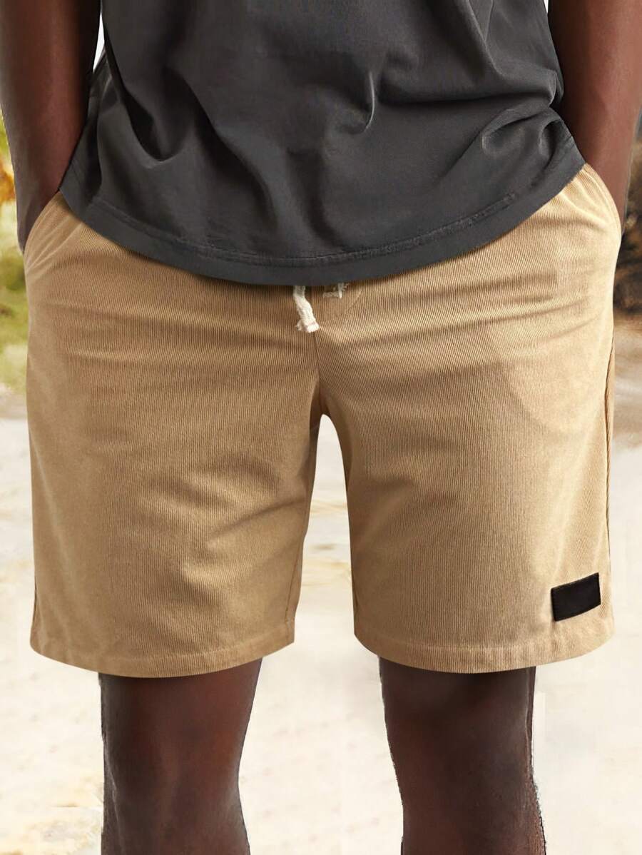 Manfinity Homme Men's Loose Fit Solid Color Shorts With Drawstring Waist - Khaki - View 1
