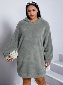 SHEIN EZwear Plus Size Solid Sweatshirt With Drop Shoulder And Badge Detail - Dark Grey - View 1