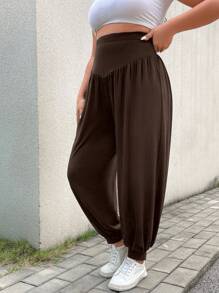 SHEIN LUNE 大尺碼寬鬆慢跑褲 - 棕色 - 查看 1