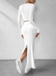 Chiquease Women's Crop Fitted T-shirt And Skirt Set - White - View 2