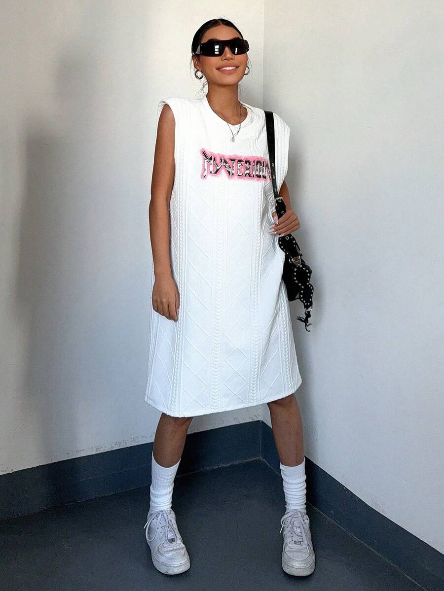 DAZY Của phụ nữ Không tay Lá thư In Váy bodycon - trắng - Xem 1