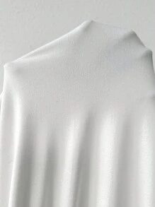 Chiquease Women's Crop Fitted T-shirt And Skirt Set - White - View 3