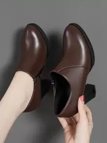 Giày bốt cổ ngắn và bốt ngắn cao gót mũi tròn cho nữ mùa Thu/Đông, giày công sở thoải mái, giày cao gót đế dày, giày khiêu vũ đế xuồng, giày catwalk kiểu sườn xám, phối cùng áo khoác, bốt cho nữ. - màu nâu - Xem 2