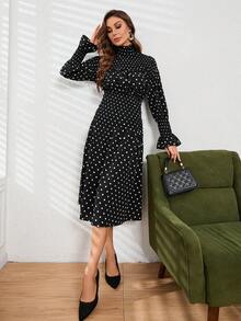 GENKIRA 女性隨機波點長袖洋裝 - 黑與白 - 查看 3