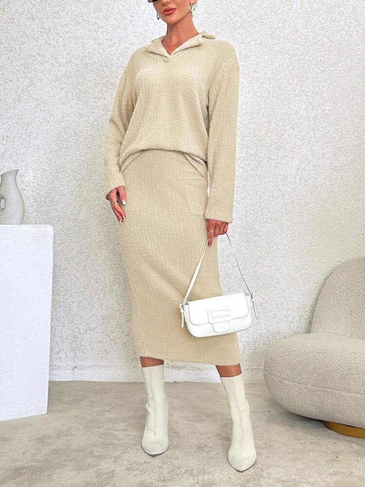 Women's Textured Fabric Knitted Two-piece With Turn Down Collar