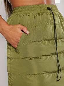 Denimoi Minifalda acolchada con bolsillo en sesgo y cintura con cordón - Verde militar - Ver 6