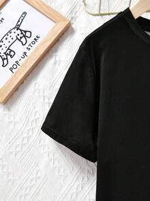 SHEIN Tween 女孩休閒針織短袖上衣和短褲套裝,適合街頭服飾 - 黑色 - 查看 4