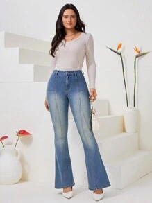 SHEIN Privé Slim Flared Jeans