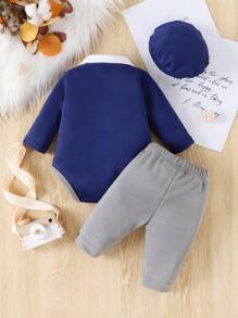 SHEIN 新生男宝宝字母印花连体衣+裤子+帽子套装 - 藍色 - 查看 2