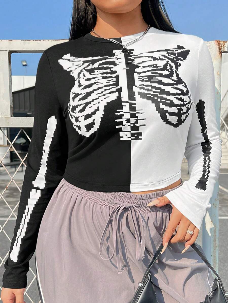 SHEIN EZwear Women's Plus Size Dual-color Skeleton Printed T-shirt - Black and White - View 1