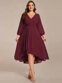 EVERPRETTY Vestido de dama de honor o invitada de boda de longitud midi en talla grande para mujer, con escote en V, mangas largas, plisado con doblez y corte asimétrico en gasa