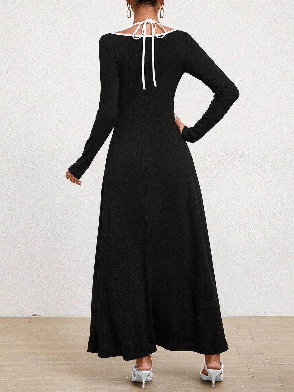 Women's Halter Neck Belted Dress