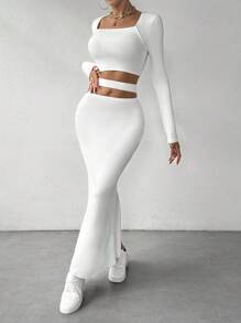 Chiquease Women's Crop Fitted T-shirt And Skirt Set - White - View 4