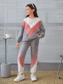 SHEIN 適合青少女穿著的寬鬆復古拼裝短毛絨圓領運動衫和運動長褲套裝 - 彩色 - 查看 1