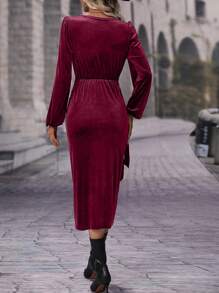 SHEIN Clasi 女款 V 領紫色百褶連身裙 - 酒紅色 - 查看 2