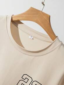 Manfinity Homme Nam In hoa kỹ thuật số Thon gọn Áo thun - Màu Khaki - Xem 4