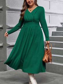 SHEIN Clasi Váy cổ chữ V màu trơn cỡ lớn cho mùa thu - Màu xanh lá cây đậm - Xem 6