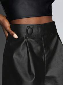 Maija 女士們時尚短褲帶鈕扣細節 - 黑色 - 查看 5