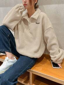 DAZY 字母刺繡貼毛無花粉毛衣 - 杏色 - 查看 5