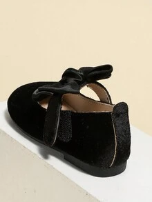 Girls' Velvet Vintage Flat Shoes With Bow Knot Design For Toddlers, Autumn And Winters Ideal For Stage Performances And Dancing - Black - View 4